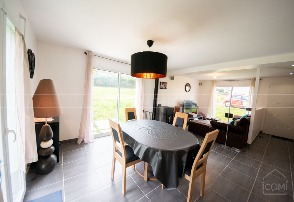 MAISON T5- 4 CHAMBRES - TERRAIN 465 M² - CALME - ANNEE 2020 - A VOIR ABSOLUMENT